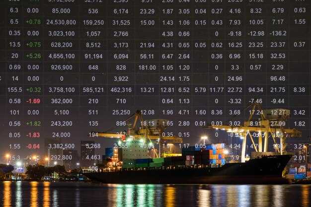 Contingency Strategies: Booking Windows, Alternate Carriers, and Inventory Planning