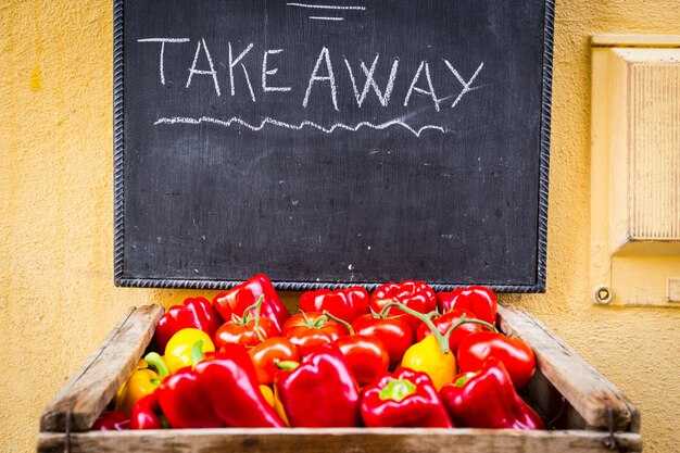Don't Miss Tomorrow's Grocery Industry News: Top Trends and Updates