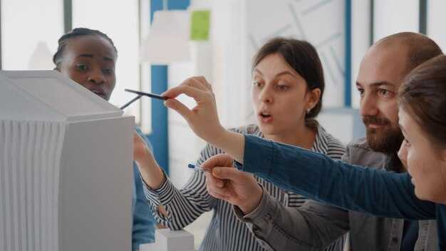 Five Articles We’re Reading About Manufacturing: Trends, Insights and Takeaways