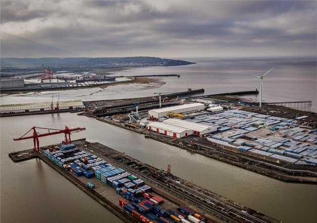 MSC and HMM Complete Takeover of Hanjin's U.S. Terminals - Implications for Global Shipping and U.S. Ports MSC and HMM Complete Takeover of Hanjin's U.S. Terminals: Implications for Global Shipping and U.S. Ports