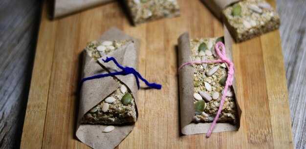 Nestlé Introduces Sustainable Paper Wrapper for Snack Bars