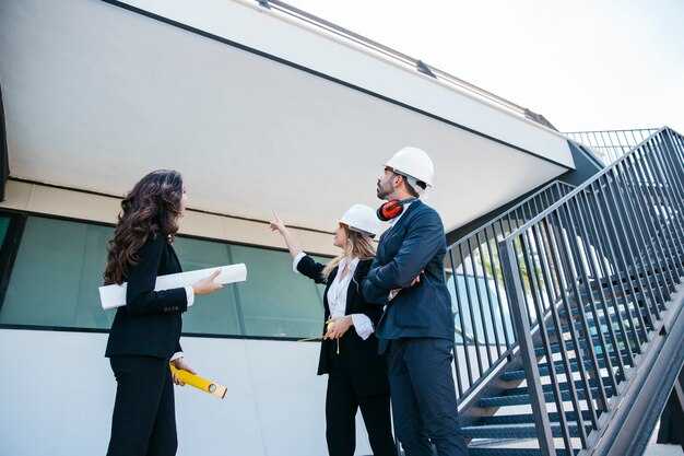 Define Project Scope, Milestones, and Budget for Retail Installations