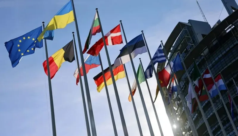 Analyse des Anstiegs und Rückgangs der ersten Aufenthaltsgenehmigungen der EU 2024: Was das für Migration und Logistik bedeutet