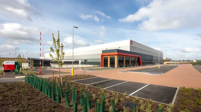 SEGRO stärkt seine Position mit einem Joint Venture im Wert von 1 Milliarde Pfund und neuen Geschäftszahlen