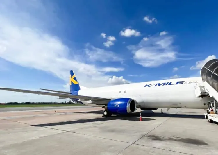 Der Luftfrachtmarkt im August zeigt Anzeichen von Belastung durch begrenzte Frachterkapazitäten und regionale Schwankungen