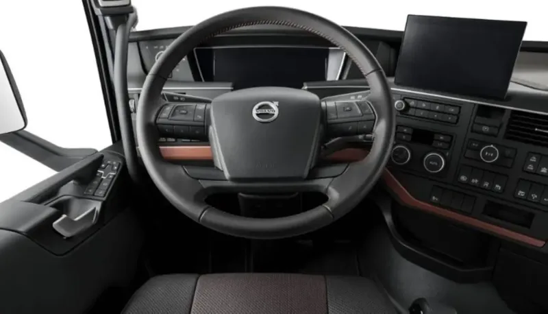 Zwiększanie profesjonalizmu i atrakcyjności kierowców ciężarówek: Rozwiązanie problemu niedoboru kierowców