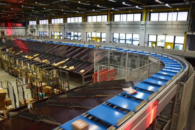 A logisztika jövőjének bemutatása a Parcel+Post Expo Amsterdam 2025 kiállításon