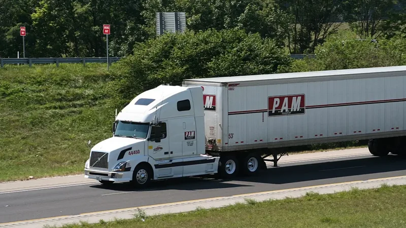 PAMT posts a $38.1M Q4 operating loss as truckload loads and revenue per truck decline