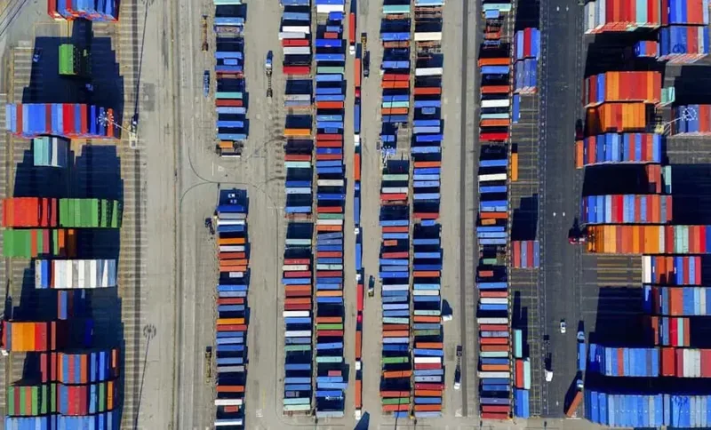 Creștere dramatică a tarifelor pentru containerele de transport maritim China-SUA