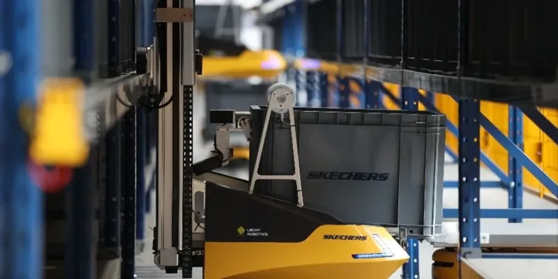 AirRob's automatisiertes Lagersystem debütiert in Europa und verbessert die logistische Effizienz und Lagerdichte