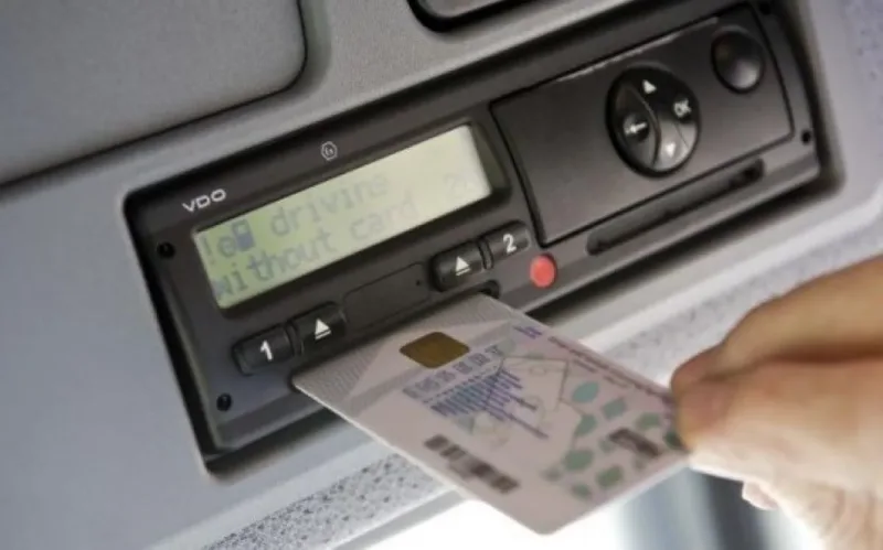 Verständnis der europäischen Lastwagen, die von der neuen Vorschrift für den zweiten Generation Smart-Tachograph ausgenommen sind