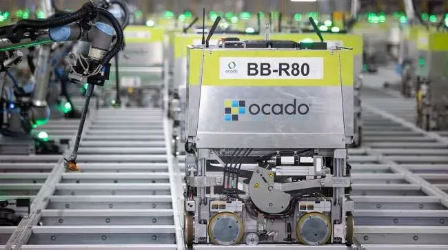 El pago de 350 millones de dólares de Kroger a Ocado refleja la nueva dirección en el uso de almacenes automatizados